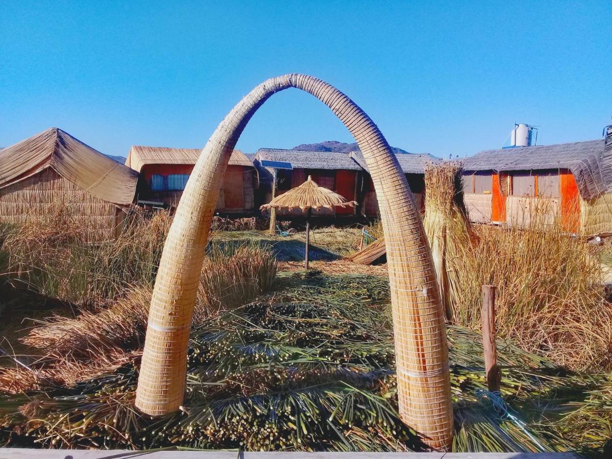Alojamiento Flotante Del Titicaca Albergue Puno Exterior foto