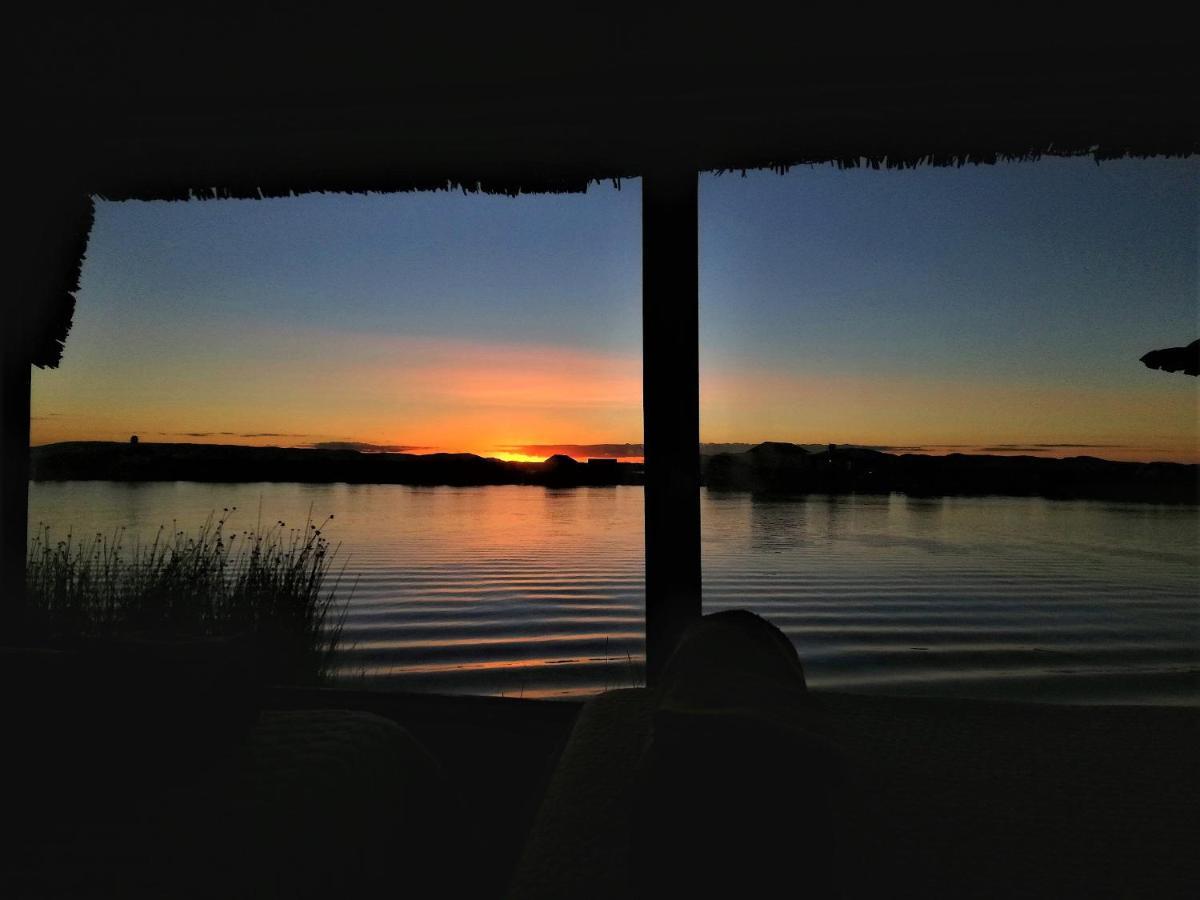Alojamiento Flotante Del Titicaca Albergue Puno Exterior foto